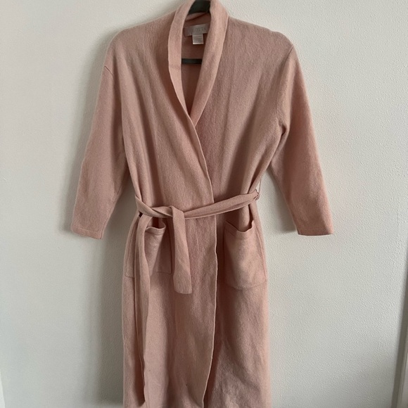 Arlotta Cashmere and Wool Pink Robe, X Small - Picture 2 of 5